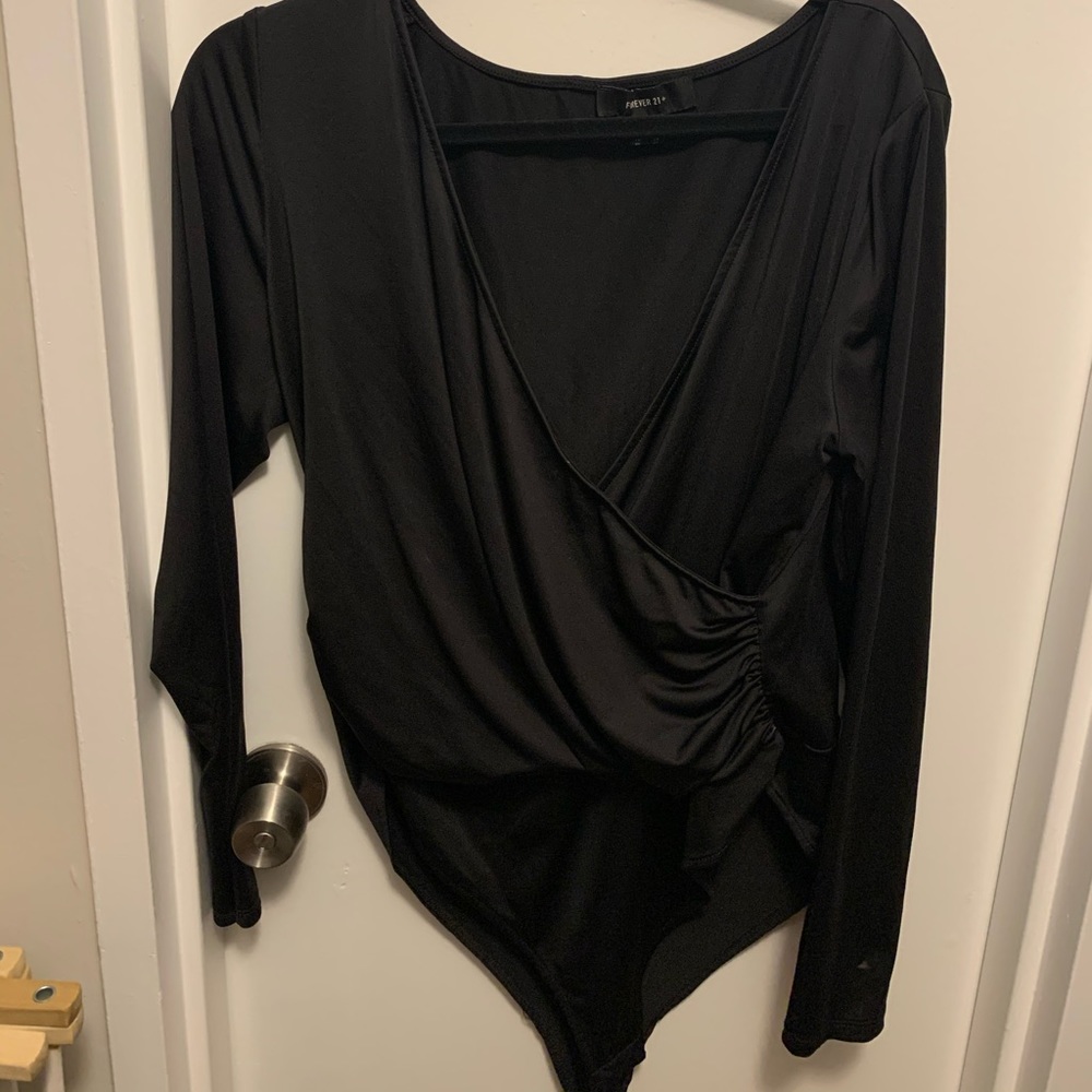 Forever 21 long sleeve black body suit- 2x